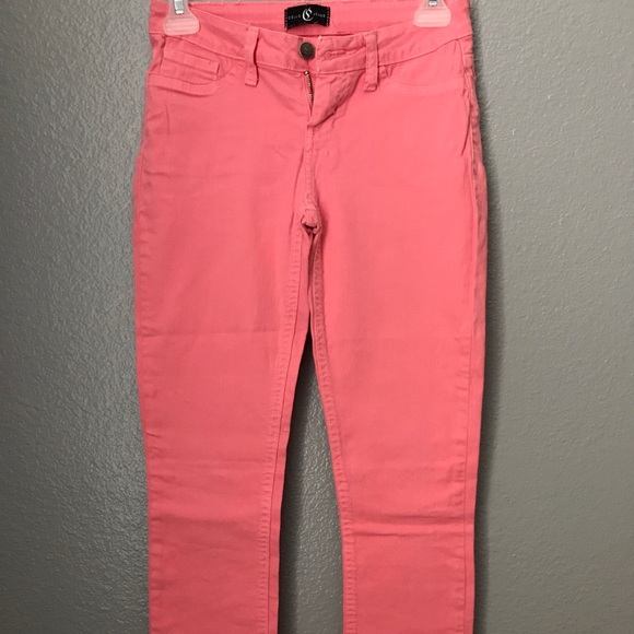 Capris - Picture 2 of 2